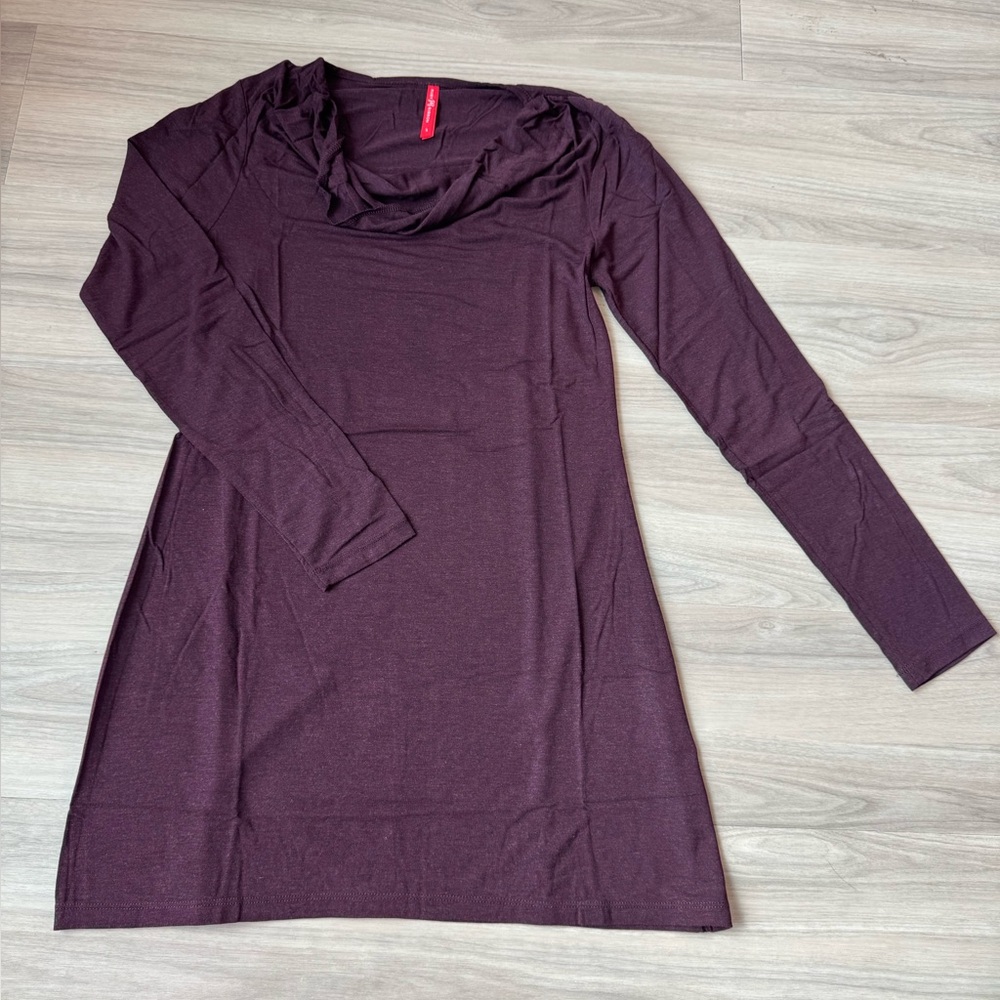 Ruby Ribbon Manhattan Tunic Wine Heather